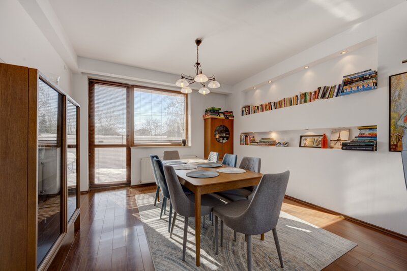 Prelungirea Ghencea - vila de inchiriat- Str. Funigeilor -comision 0 %